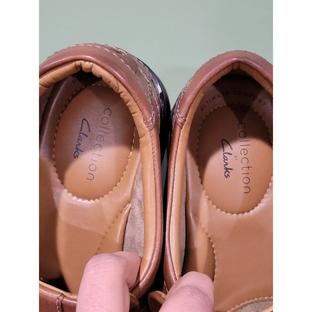 CLARKS mens Escalade Brown Leather Step Slip-On shoes Size 8 - Picture 4 of 10
